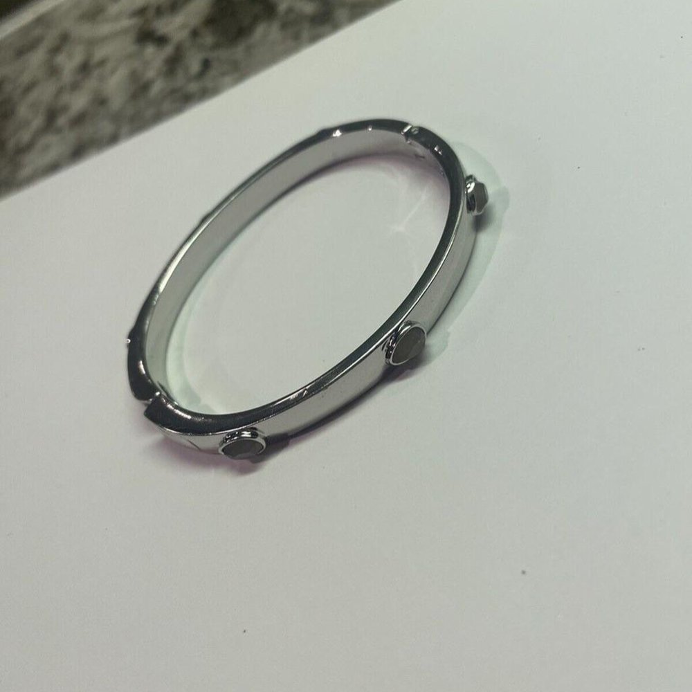Signed LOFT Outlet Costume Silver Tone Bangle Bracelet Rhinestone